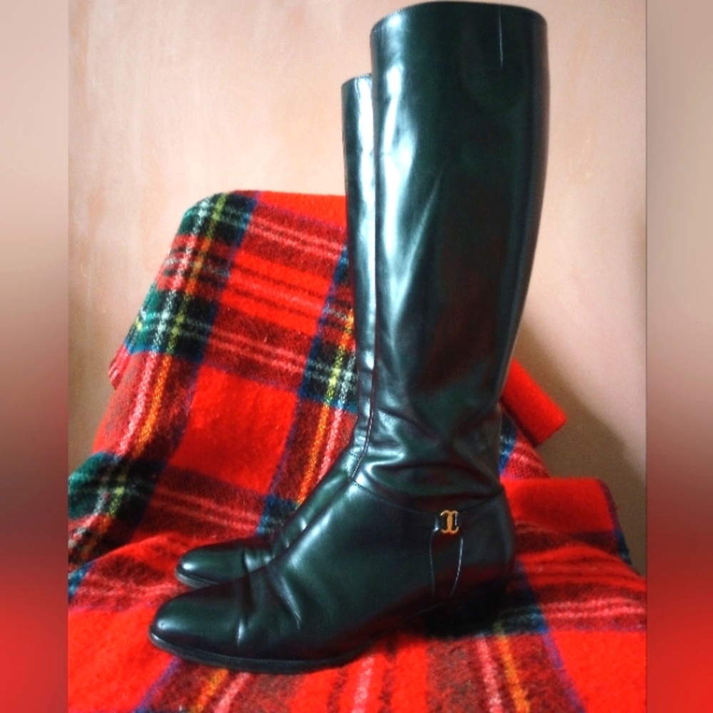 Vintage 80s Salvatore Ferragamo Tall Riding Boots Black Leather 7.5 7.5AAA